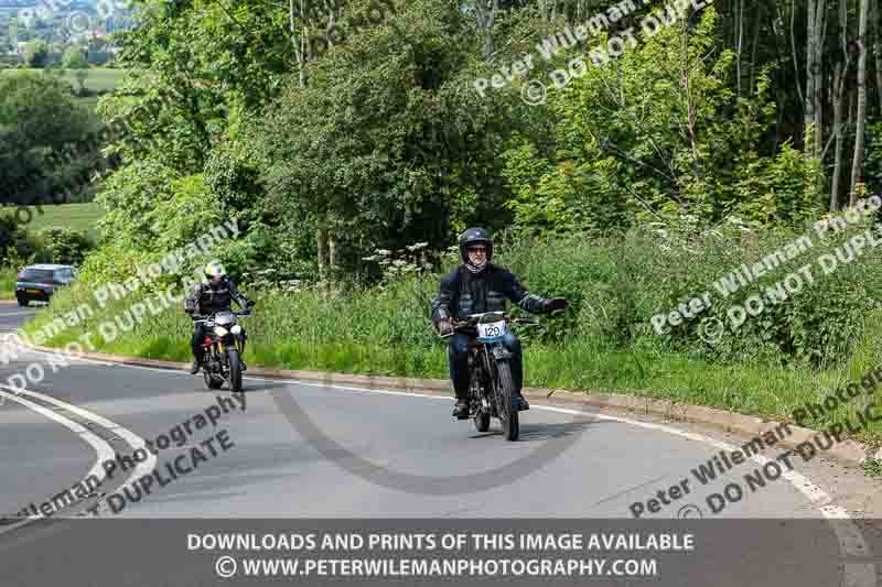 Vintage motorcycle club;eventdigitalimages;no limits trackdays;peter wileman photography;vintage motocycles;vmcc banbury run photographs
